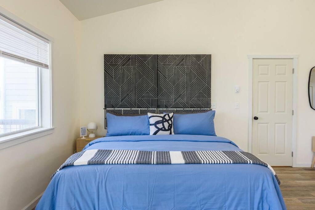 #Stayinmydistrict Oceanview Studio Loft พอร์ทออร์ฟอร์ด ภายนอก รูปภาพ